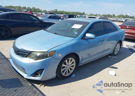 2012 Toyota Camry Hybrid Xle z USA, uszkodzony, nr VIN 4T1BD1FK1CU034260